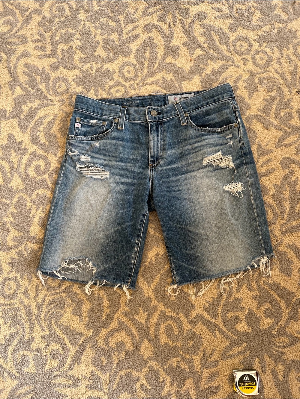 AG Jeans Nikki Short
